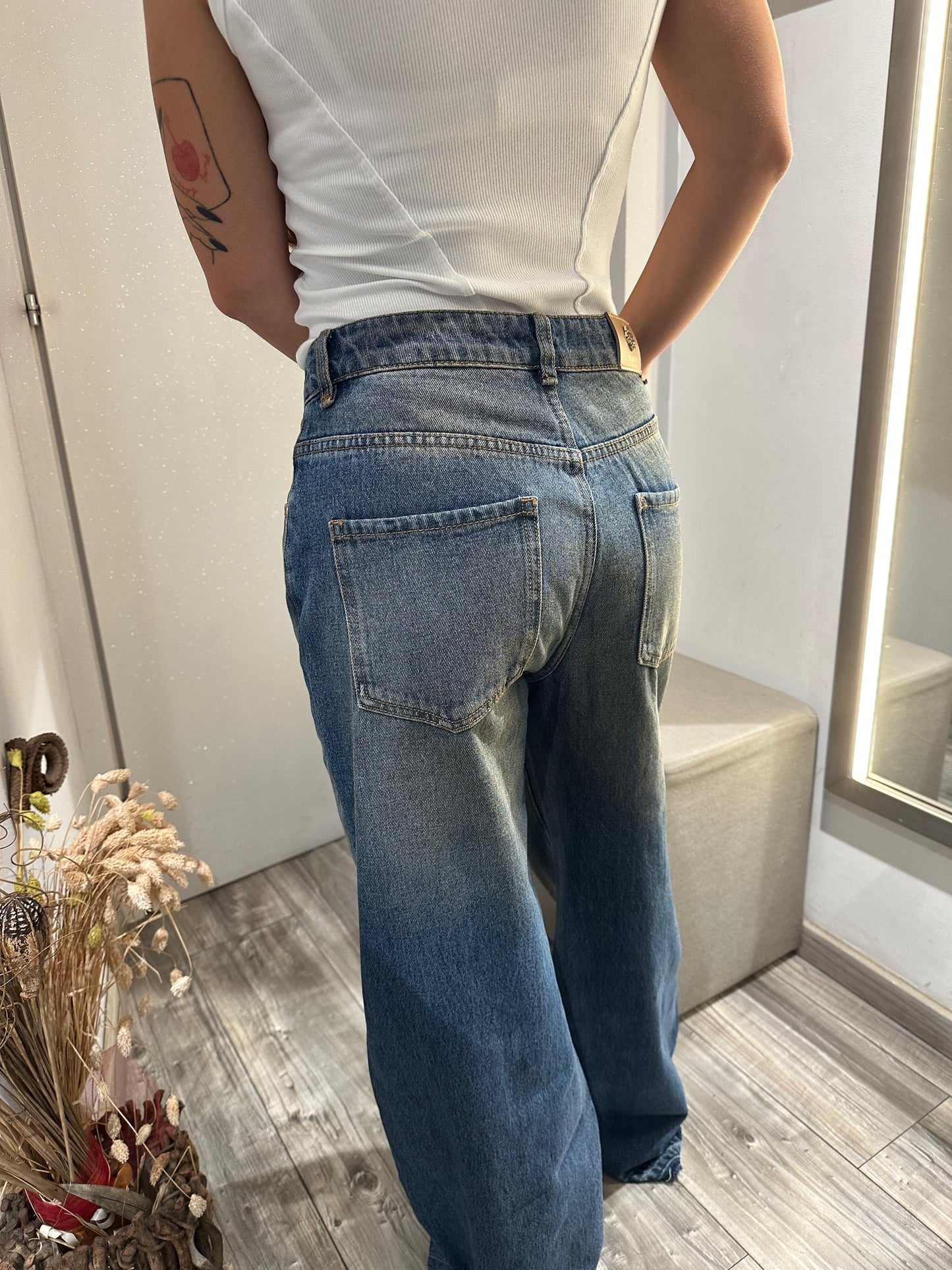 JEANS WIDE LEG LAVAGGIO AL THE