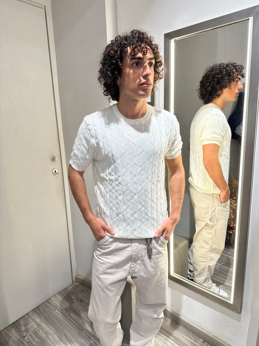 MAGLIA GIROCOLLO STRUTTURATA BIANCA