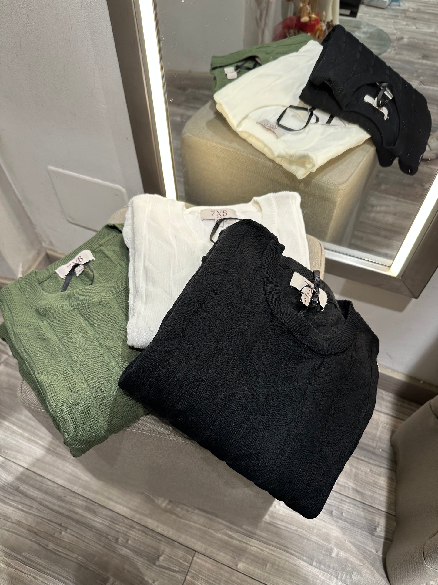 MAGLIA GIROCOLLO STRUTTURATA BIANCA