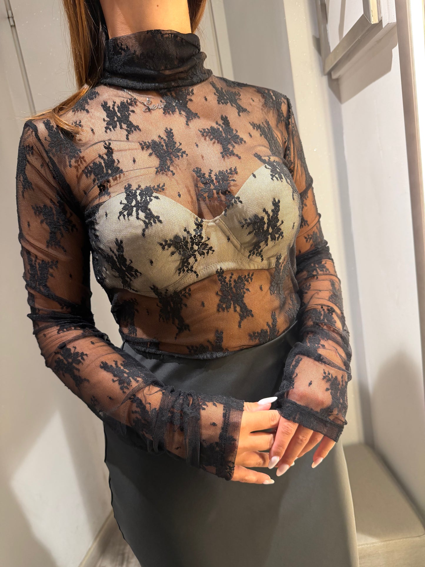 TOP IMPERIAL DOLCEVITA TRASPARENTE A MANICHE LUNGHE NERO