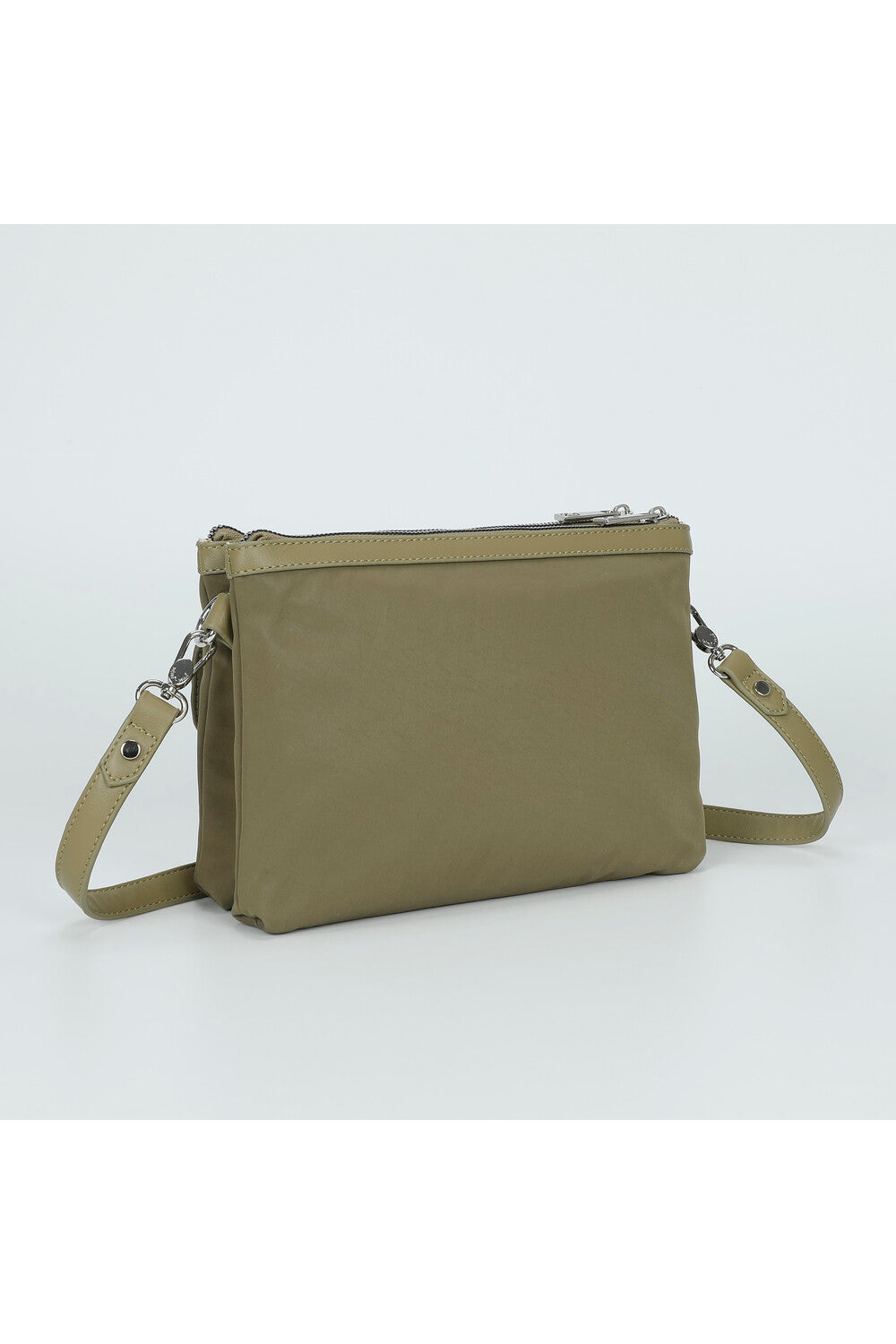 BUSTA IN NYLON CON TASCHE MILITARE