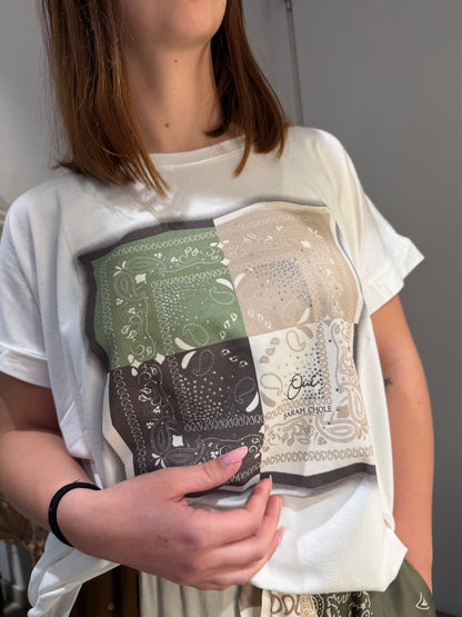 T-SHIRT VISCOSA STAMPA BANDANA