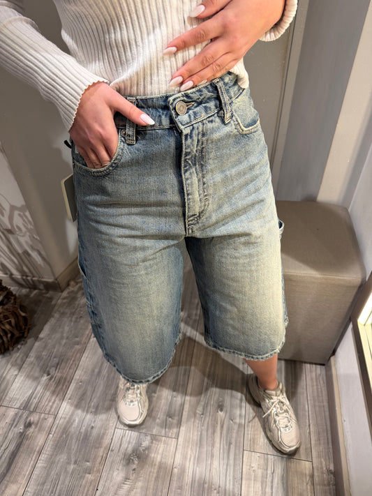 BERMUDA WORK OVERSIZE