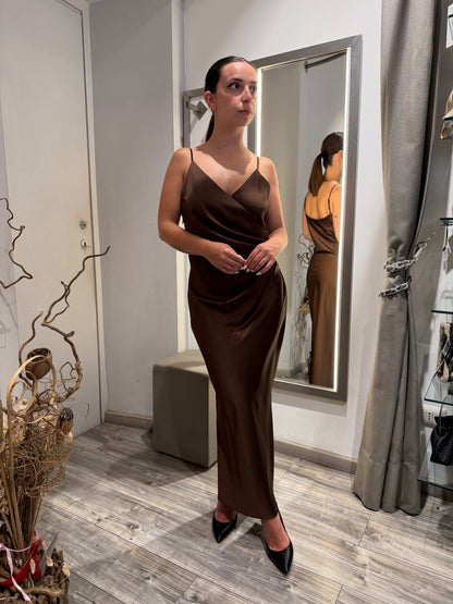 ABITO MIDI DRAPPEGGIATO EFFETTO SATIN MORO