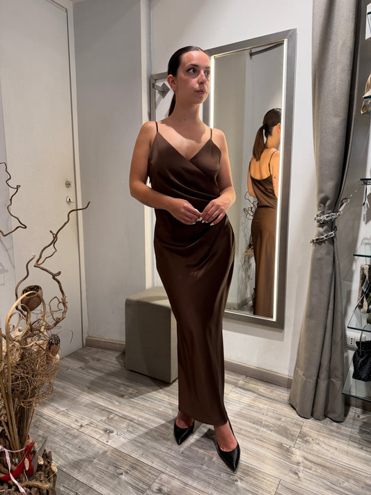 ABITO MIDI DRAPPEGGIATO EFFETTO SATIN MORO