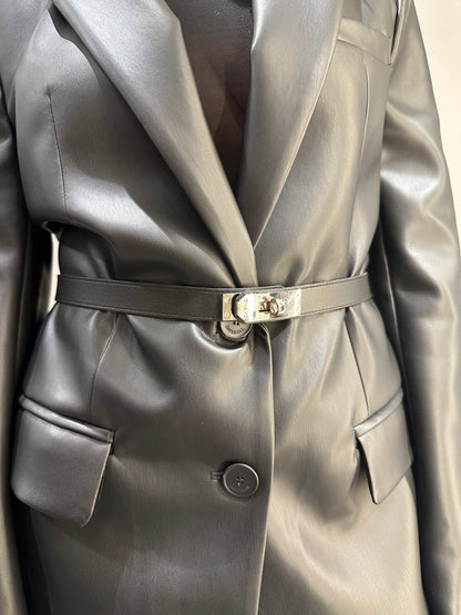 BLAZER IN SIMILPELLE CON BOTTONI E TASCHE