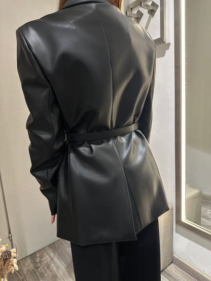BLAZER IN SIMILPELLE CON BOTTONI E TASCHE