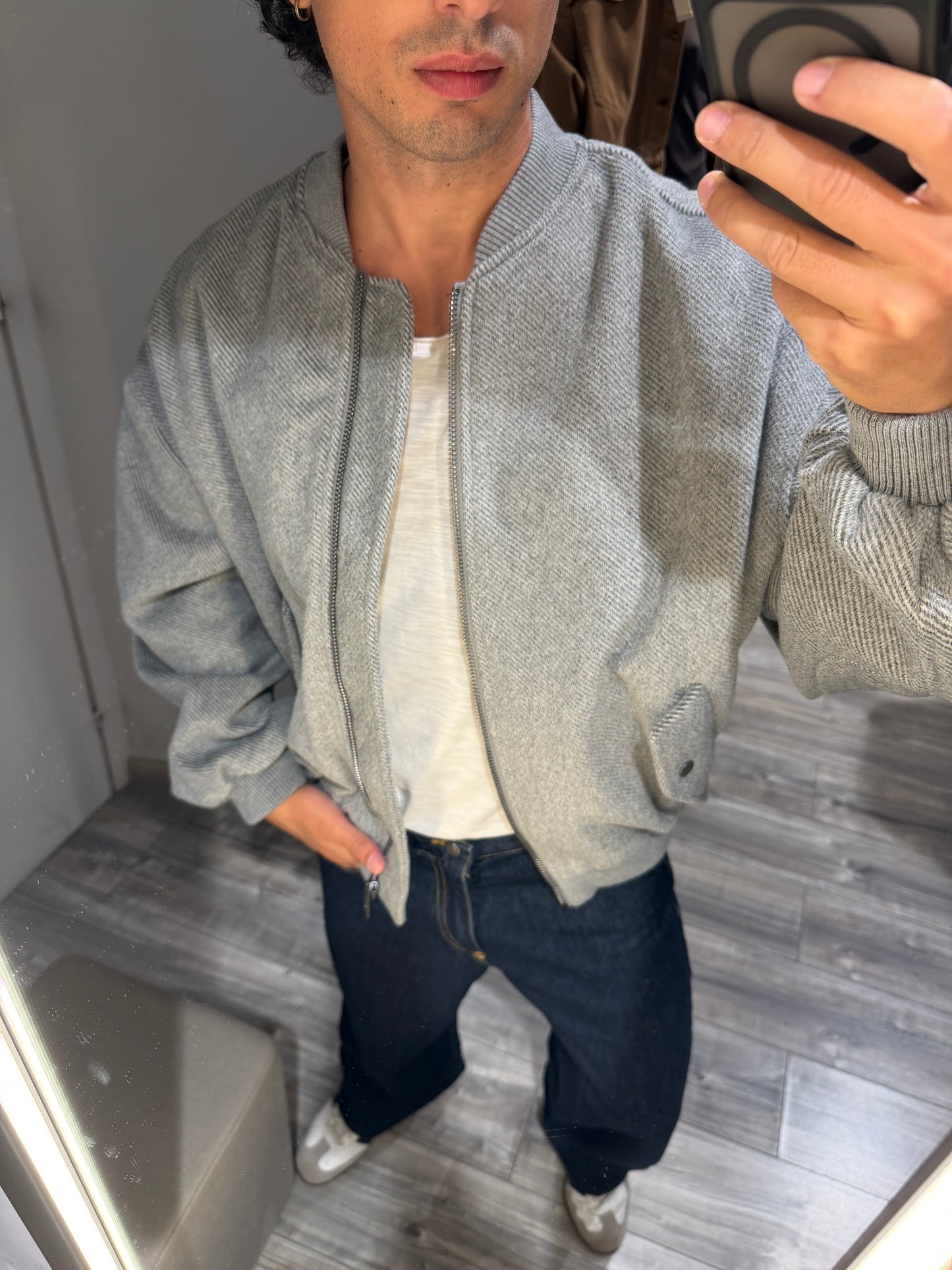 BOMBER CROP IN PANNO CON TASCHE LATERALI