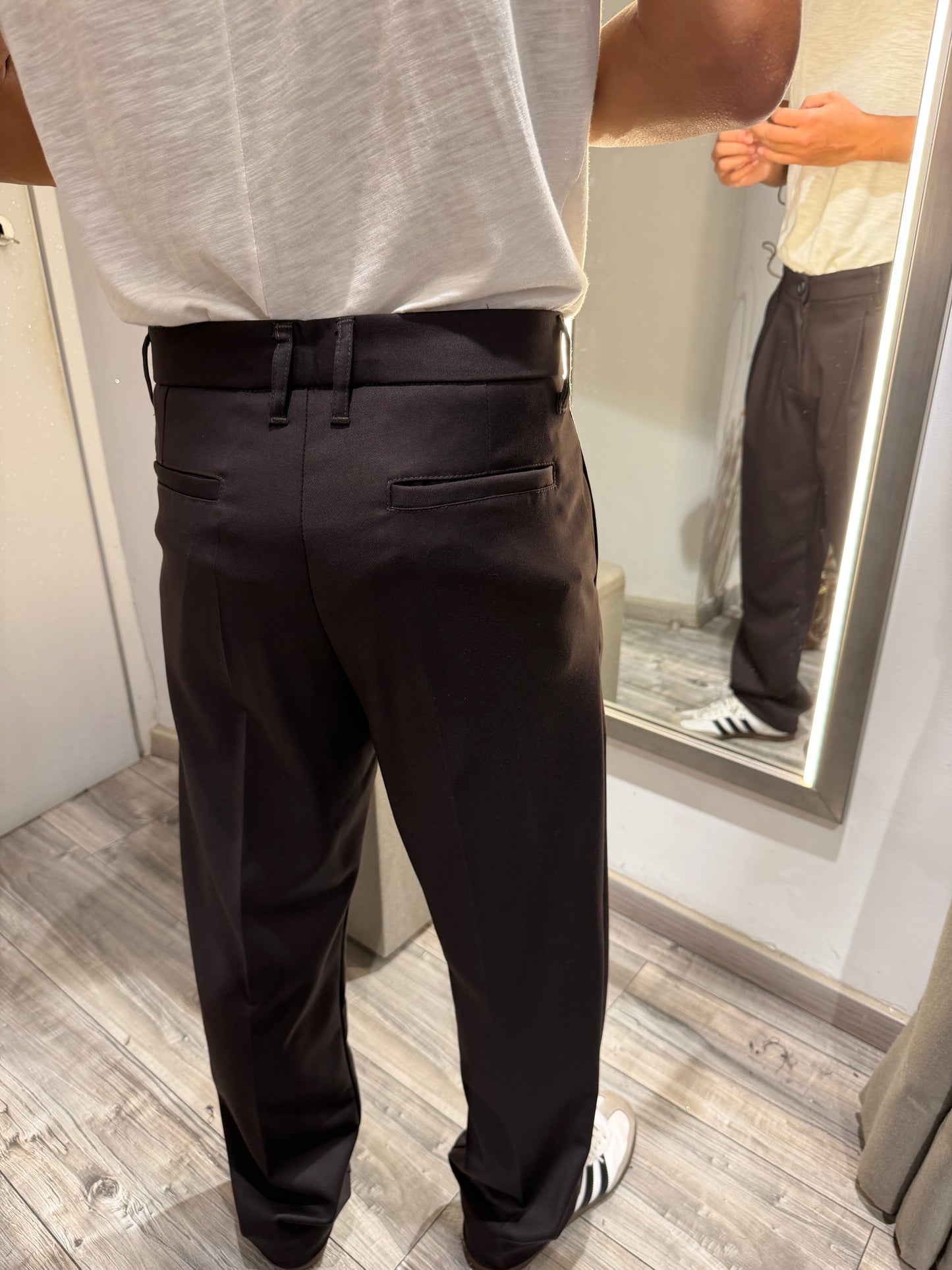 PANTALONE IMPERIAL REGULAR-FIT CON PINCES MORO PD3M