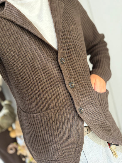 CARDIGAN MORO CON TASCHE APPLICATE