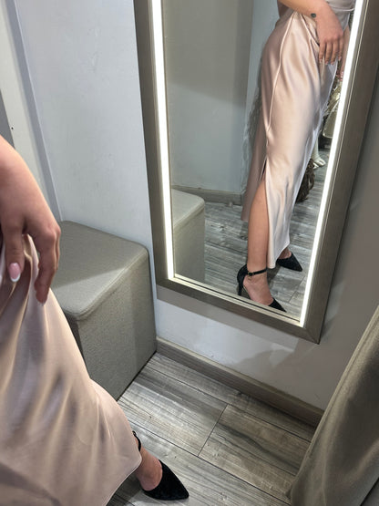 ABITO MIDI DRAPPEGGIATO EFFETTO SATIN ROSA
