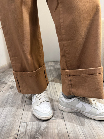 PANTARISVOLTO CON CINTURA TABACCO