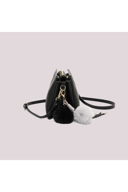 BORSA A TRACOLLA CON CHARM APPESO