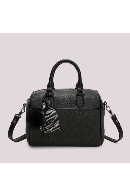 BORSA BAULETTO CON CHARM E CUORE NERO